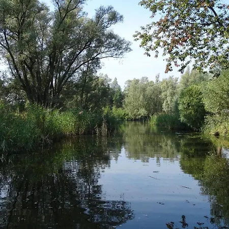 De Oude Stoffeerderij 3* Dussen